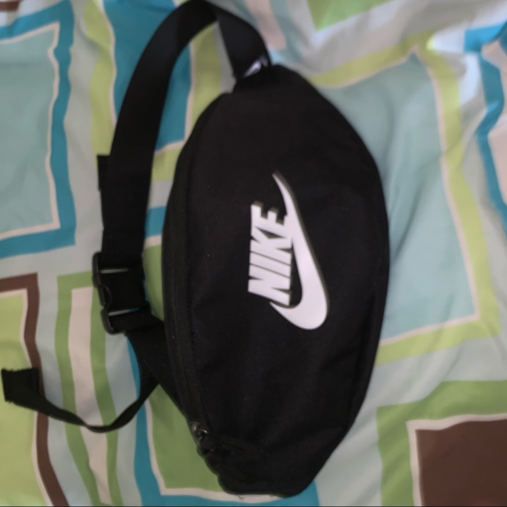 Nike Belt Bag